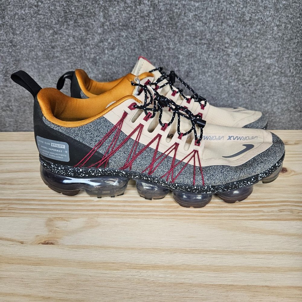 Nike Air Vapormax Run Utility Men's Sz 10.5 Desert Ore Reflect Silver AQ…